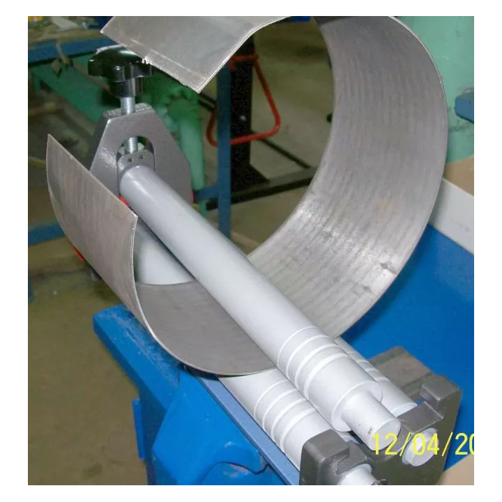 ZDZ - zwijarka do blachy ZW-300