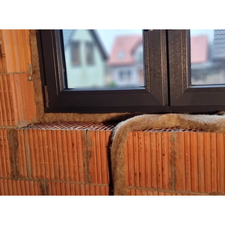 Isolena - uszczelka wokółokienna z wełny owczej Sealit