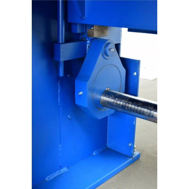 Maad - gilotyna mechaniczna NGM - 2500/1,5