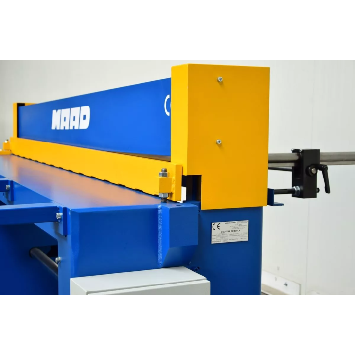 Maad - gilotyna mechaniczna NGM - 3000/1,25