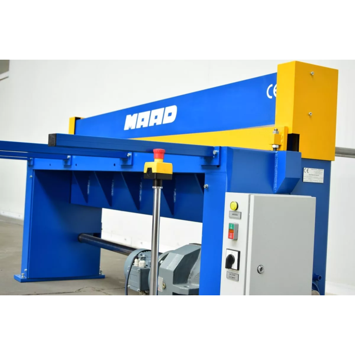 Maad - gilotyna mechaniczna NGM - 3000/1,25